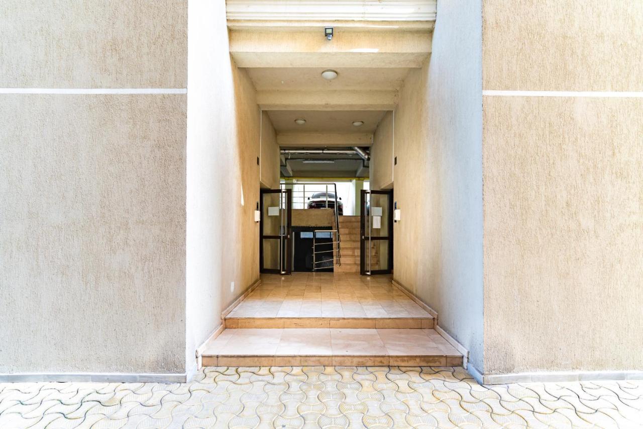 Luca Solid Residence Mamaia Luaran gambar